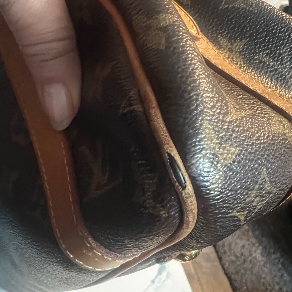 Louis Vuitton monogram stress shoulder bag - Picture 3 of 14